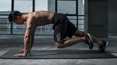 De meest effectieve trainingstips, voedingstips en slaaptips om dit jaar echt fit te worden