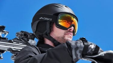 Lidl stunt met goedkope skibrillen en skihelmen met goede reviews