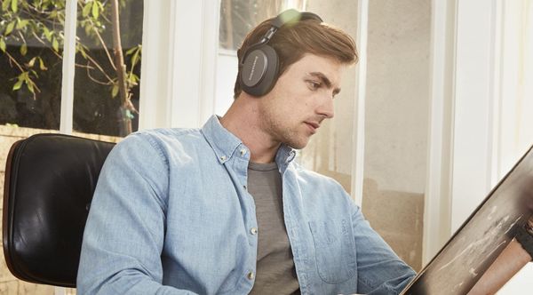 Bowers and Wilkins PX Wireless Noise Cancelling