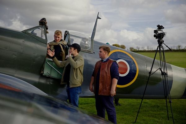 Top Gun van WOII: Waargebeurde oorlogsfilm vliegt je huis binnen Shamrock Spitfire