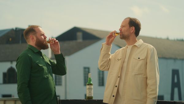 Laphroaig whisky en chef Jaimie van Heije: krachtige smaken op een unieke locatie