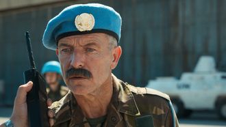 Kijk gratis de Oscar-genomineerde oorlogsfilm Quo Vadis, Aida? op NPO Start – over de val van Srebrenica en Nederlands trauma.