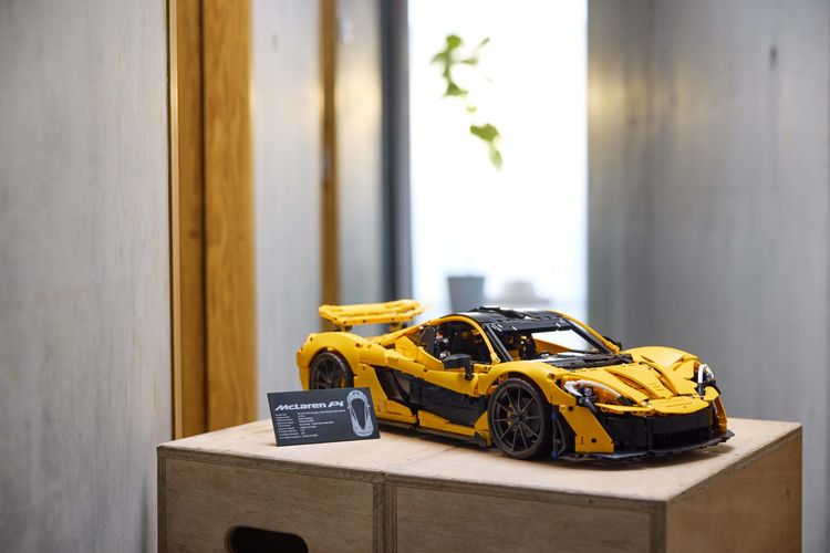 LEGO Technic 42172 McLaren P12 32323