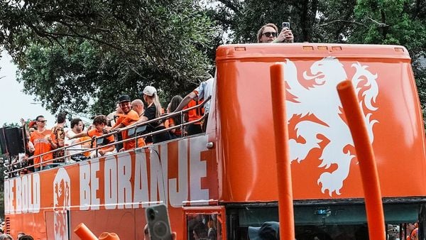 oranje bus oranjemars monterrey mexico nederland marokko