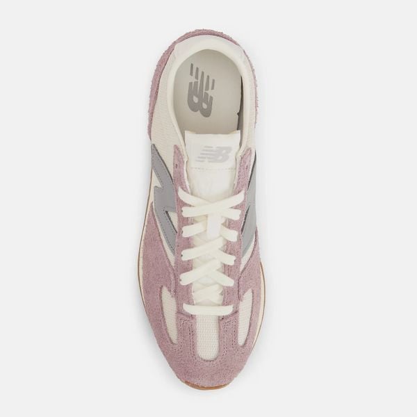 new balance 471 nieuwe hype retro sneakers 100 euro pastel roze wit