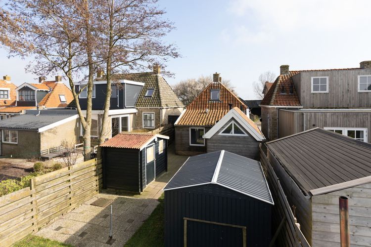 Funda vrijstaand huis woning te koop Allingawier Friesland Fries dorp 8