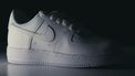 Nike Air Force 1 sneakers met korting in de augustus sale 2023