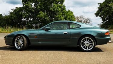 Goedkoopste Aston Martin in Nederland is een gelikte V6-occasion