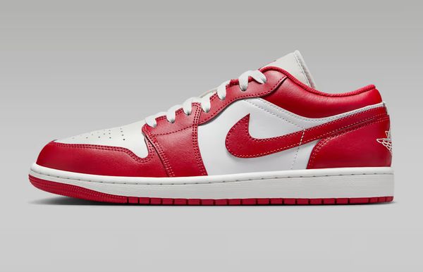 Nike Air Jordan 1 Low sneakers met 50 procent Black Friday-korting