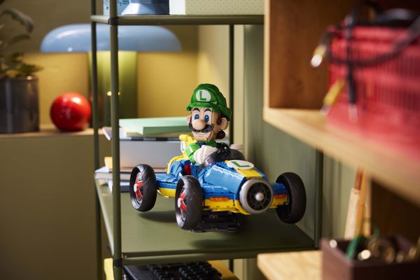 LEGO Super Mario 72050 Mario Kart – Luigi & Mach 8 33