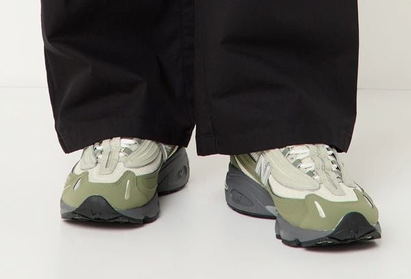 new balance 1000 olijf groen sneakers black friday korting bijenkorf nike air max 97