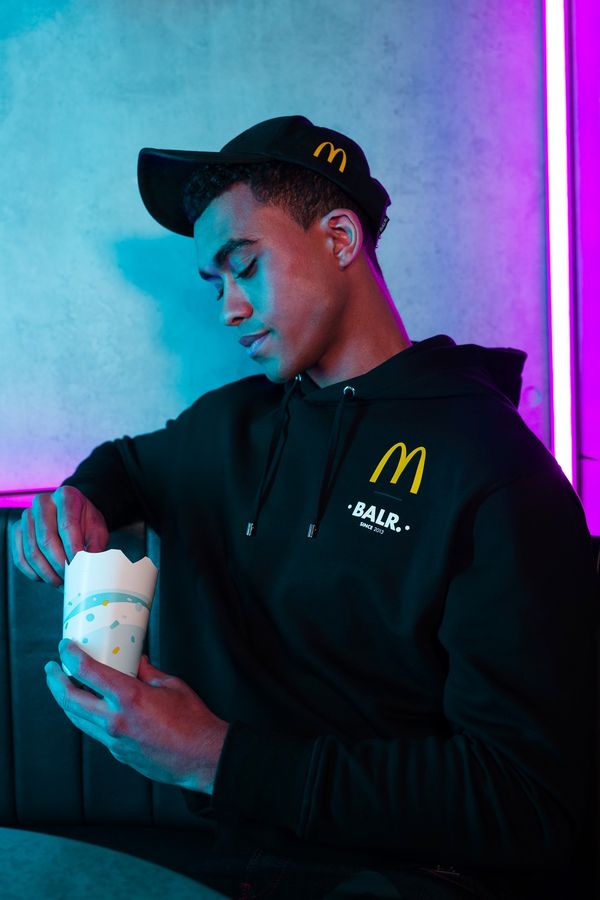BALR. x McDonalds outfit, winnen, hoodie, sneakers, mannen, vrouwen