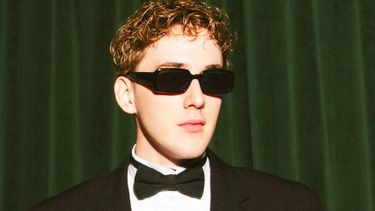 Dit is nu de jongste miljardair op aarde en zijn puissante vermogen