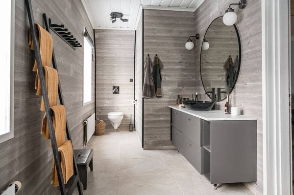 huis kopen in zweden villa in sundvall te koop voor 144 duizend euro natuur wandelen badkamer