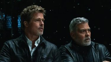 '18+ Ocean's Eleven' met Clooney en Pitt direct nummer 1-filmhit