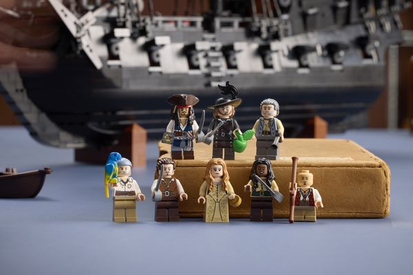 Johnny Depp keert terug als LEGO-minifigure in peperdure piratenschip Pirates of the carribean
