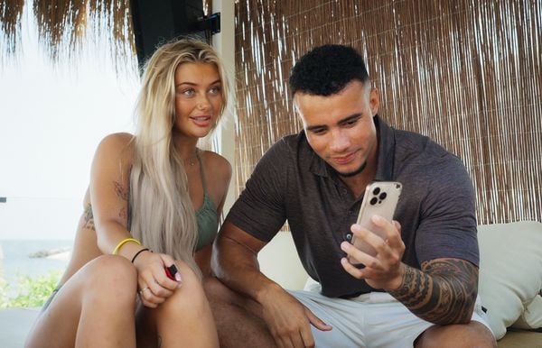 Louis Theroux Inside the Manosphere nu op Netflix docu over andrew tate mannetjes en onlyfans