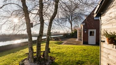 Funda-parel met label A aan water duikt ver onder gemiddelde prijs