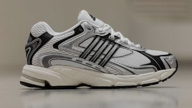 Adidas gooit stijlvolle retro dad-sneakers in de sale voor 91 euro