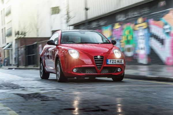 Alfa Romeo MiTo occasion tweedehands auto hatchback