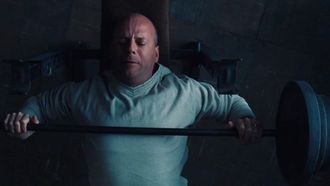 Drie veelgemaakte bench press-fouten die je blessures verklaren