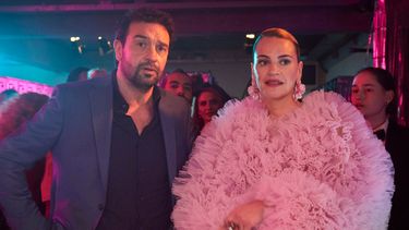 Nieuwe Nederlandse Netflix-serie pijnlijk confronterend en hilarisch