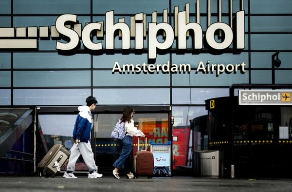 luchthaven schiphol in amsterdam, slechtste vliegvelden van europa met meeste vertraging