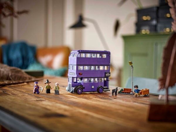 LEGO Harry Potter 76446 Knight Bus Adventure