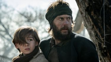 Recensie: dé Netflix-serie van nu die zo rauw is als The Revenant