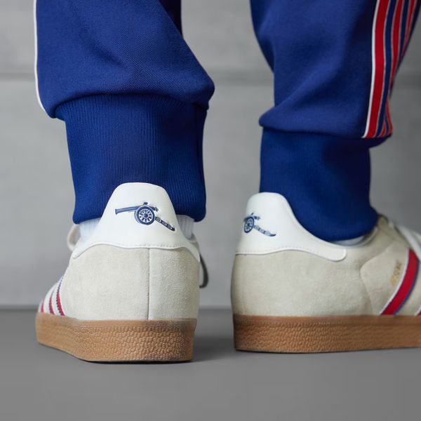 adidas gazelle nieuwe hype-sneakers arsenal beige