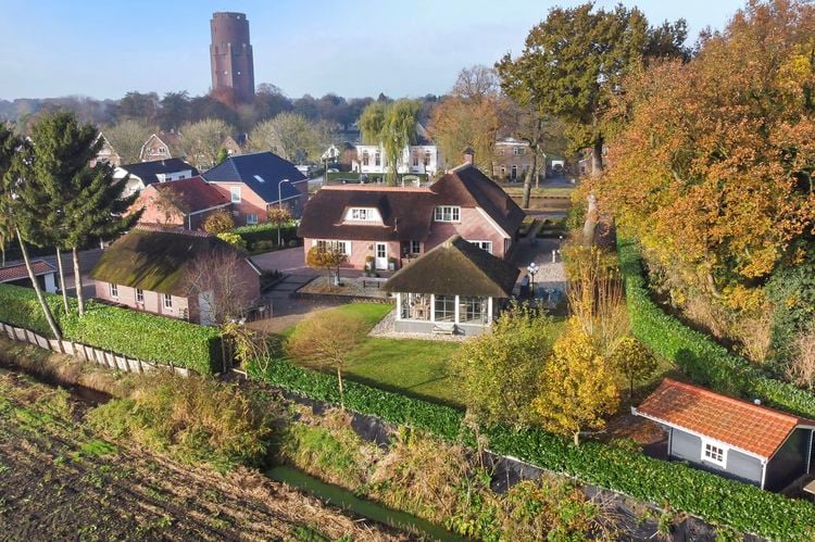 Funda mooiste woningen woning huizen huis huizenprijs huizenprijzen gemeenten duur duurste goedkoop goedkoopste gemeentes