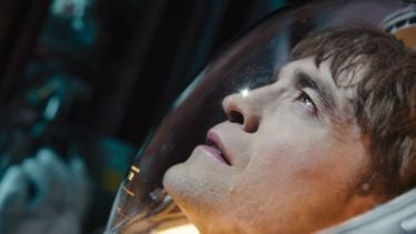 mickey 17 film bong joon ho robert pattinson