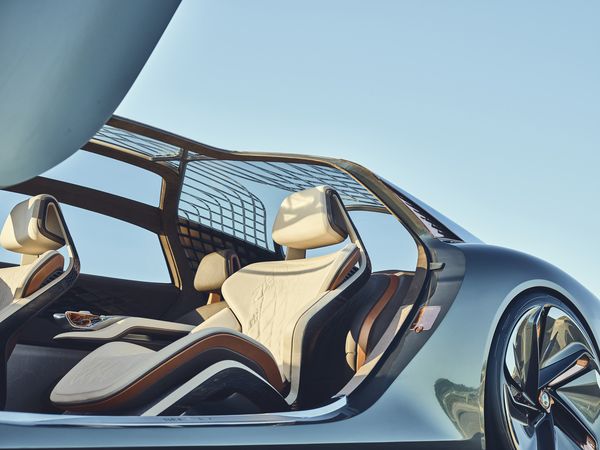 Bentley, Tesla, 0 - 100