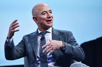bill gates is weer nummer een dit is de top 5 rijkste mensen op aarde