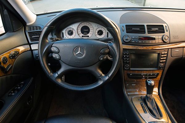 Tweedehands Mercedes-Benz E500 AMG occasion