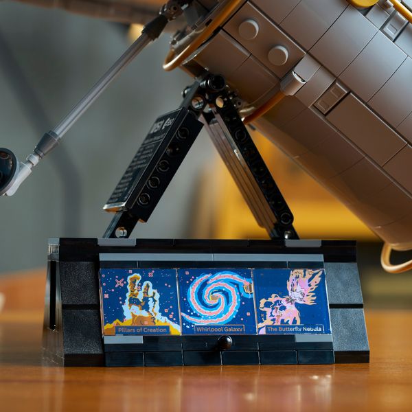 LEGO 11382 Hubble Space Telescope NASA 333232332