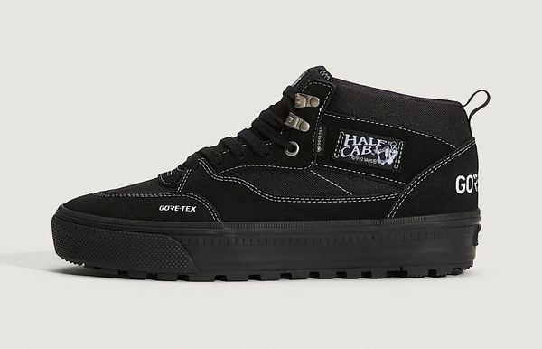 Vans Half-Cab-GORETEX-Insulated-zwarte sneakers-HERO
