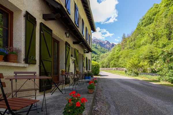 B&B bed & breakfast hotel frankrijk huis kopen pyreneen (10)