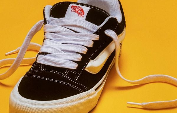 vans knu skool sneakers met korting tijdens black friday 2024
