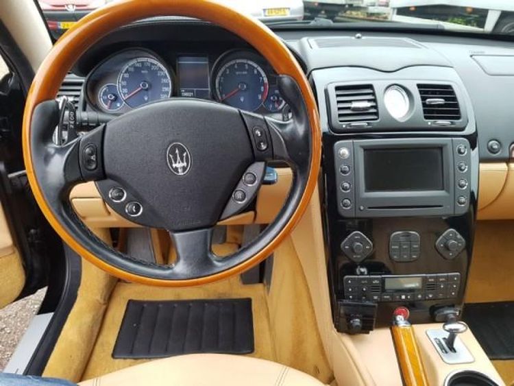 Maserati Quattroporte betaalbare tweedehands auto uit Italië Italiaanse auto