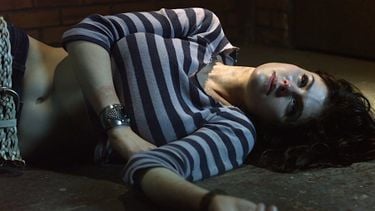 Bloed, sadisme en geweld: nieuwe serie brengt klassieker naar tv