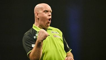 Zoveel uren moet je darten om professioneel darter te worden
