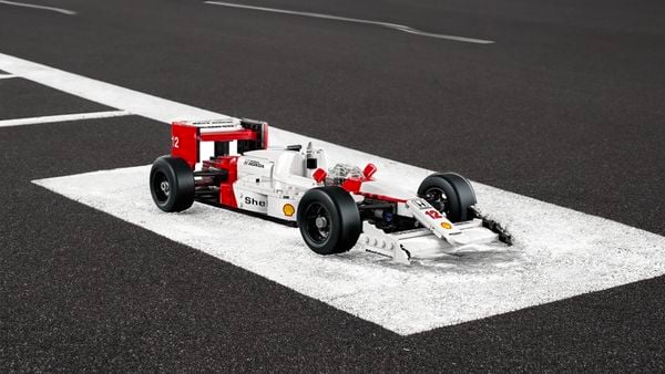 LEGO Icons-reeks: 10330 McLaren F1 MP4/4 McLaren