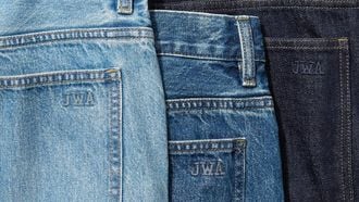 Uniqlo dropt perfecte straight jeans à €49 in collab met Dior-director
