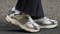 Adidas stunt met dad-sneakers in sale die nu nog maar €84 kosten