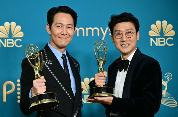 Lee Jung-jae en Hwang Dong-hyuk, emmy awards 2022, rode loper