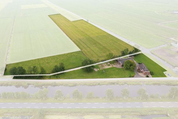 Funda villa vrijstaand huis te koop perceel Groningen