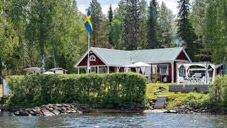 Dit huis in Zweden koop je voor €120.000 op een paradijselijke plek
