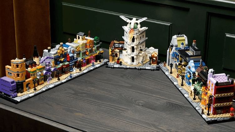 LEGO Harry Potter Diagon Alley Shops