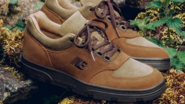 New Balance dropt outdoor-sneakers met waslaag à la je wax coat